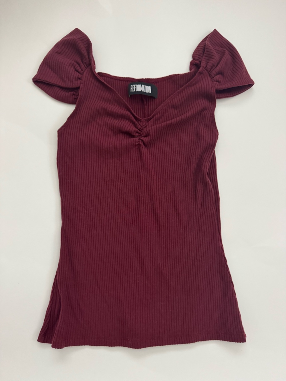 Reformation XS Women's Ribbed Burgundy off shoulder Sleeve Top